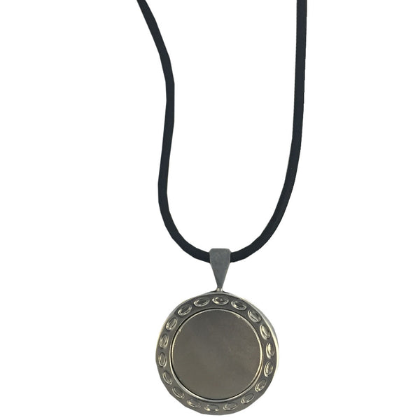 Giggle Golf Ball Marker Necklace with magnetic pendant
