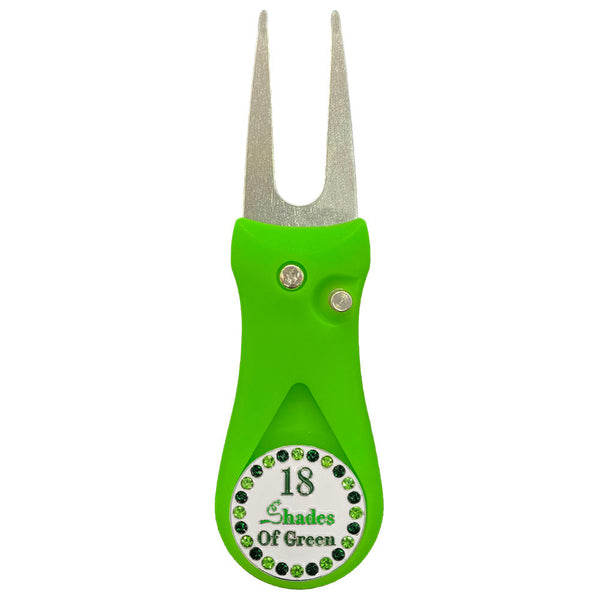 Giggle Golf Bling 18 Shades Of Green Ball Marker On A Plastic, Green, Divot Repair Tool