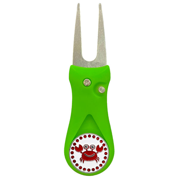 Giggle Golf Bling Red Crab Ball Marker On A Plastic, Green, Divot Repair Tool