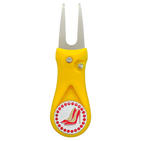 Giggle Golf Bling Red High Heels Ball Marker On A Plastic, Yellow, Divot Repair Tool