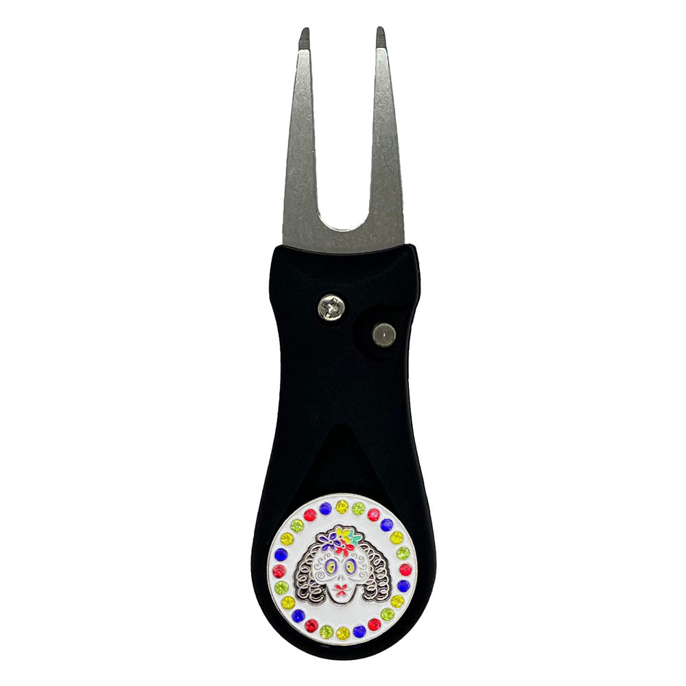 Giggle Golf Bling Sugar Skull Ball Marker On A Plastic, Black, Divot Repair Tool