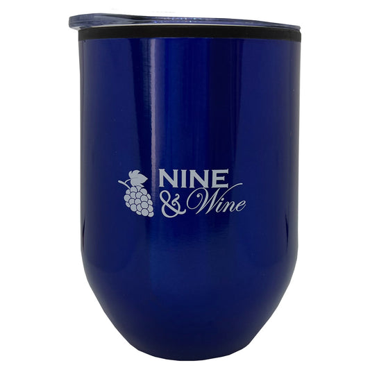 Nine and Wine paint set with golf-themed design